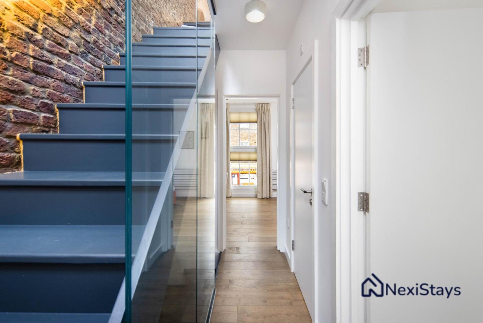 Appartement 1 Min Walk To Euston Station, Modern Townhouse à Londres Extérieur photo