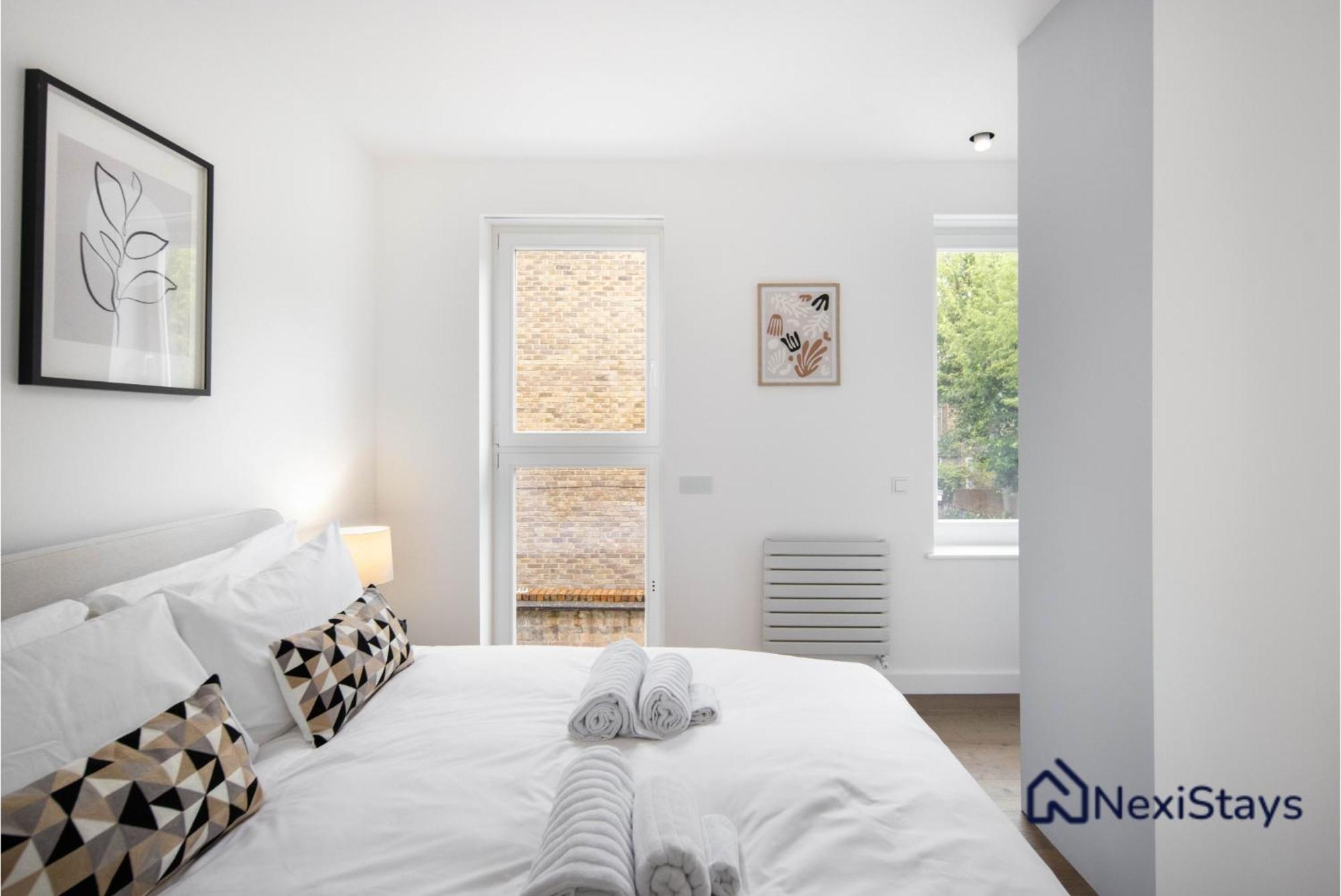 Appartement 1 Min Walk To Euston Station, Modern Townhouse à Londres Extérieur photo