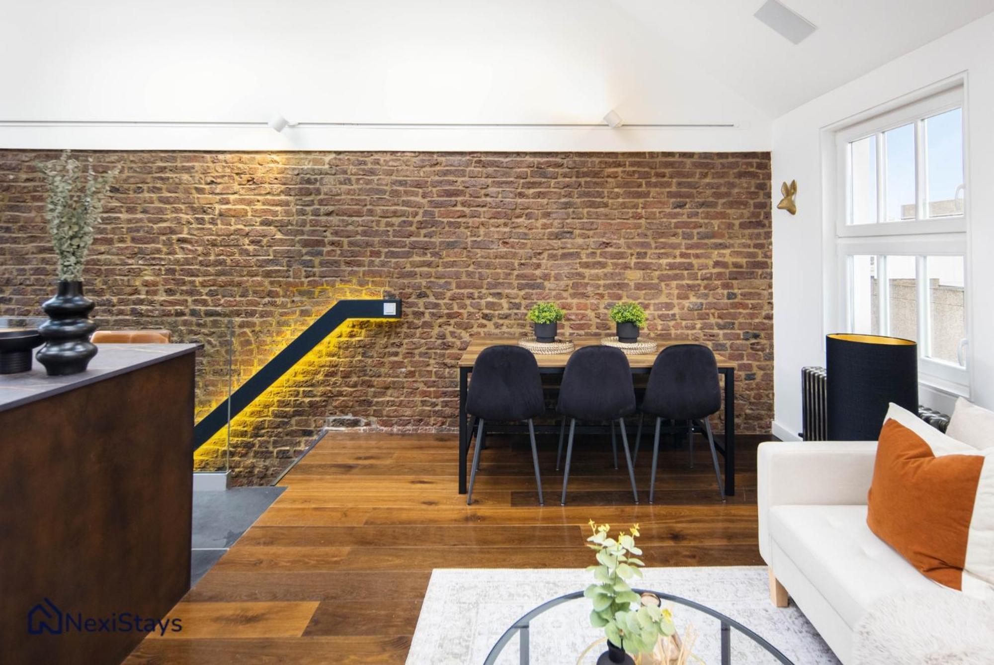 Appartement 1 Min Walk To Euston Station, Modern Townhouse à Londres Extérieur photo