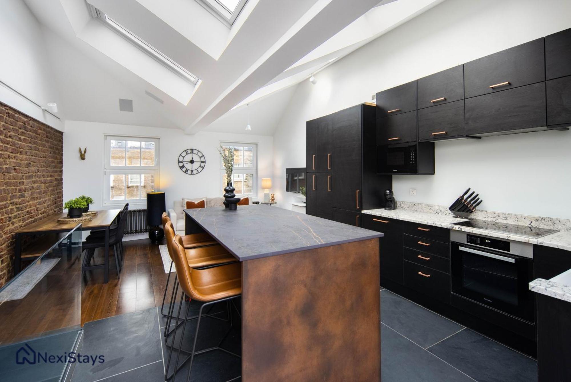 Appartement 1 Min Walk To Euston Station, Modern Townhouse à Londres Extérieur photo
