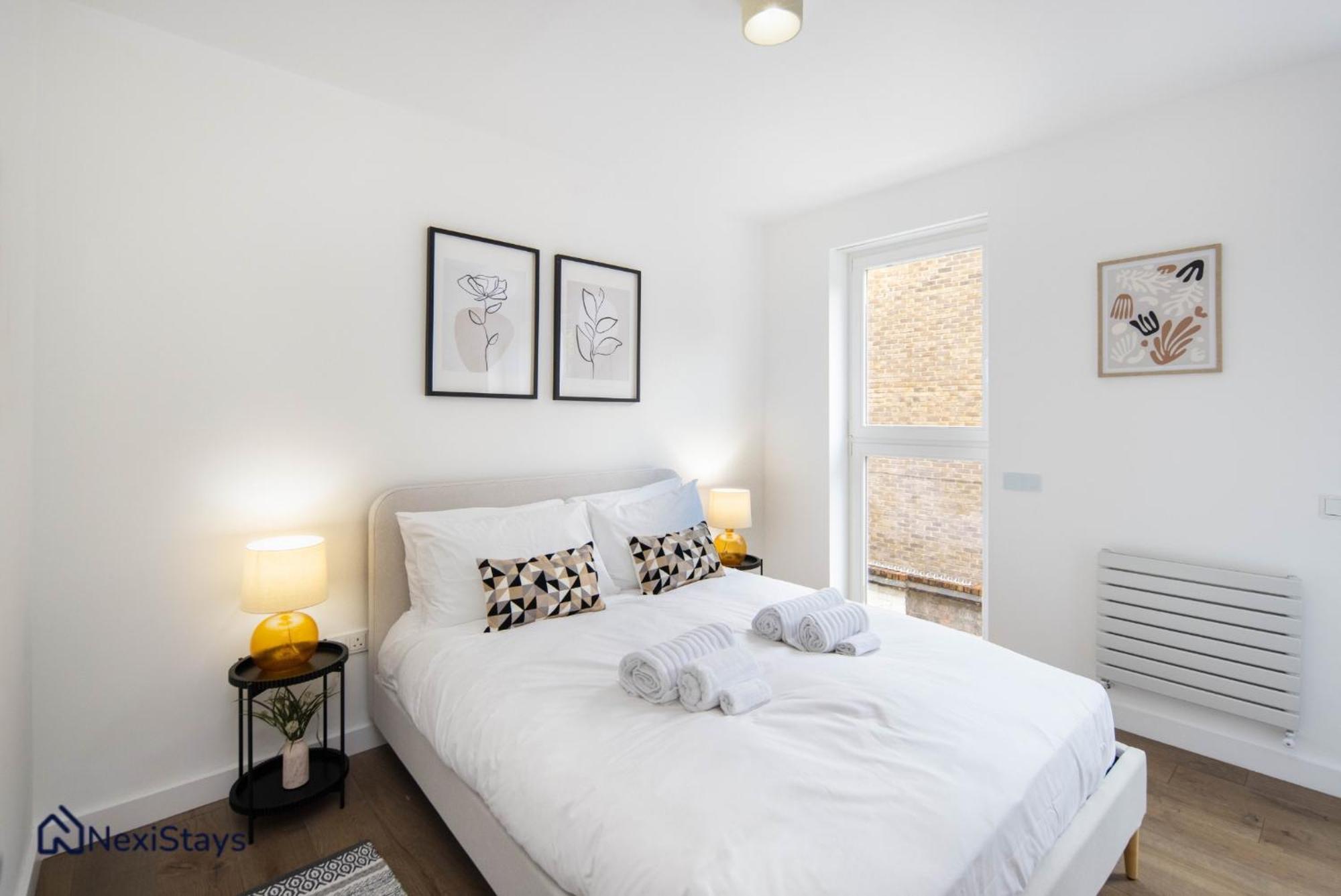 Appartement 1 Min Walk To Euston Station, Modern Townhouse à Londres Extérieur photo